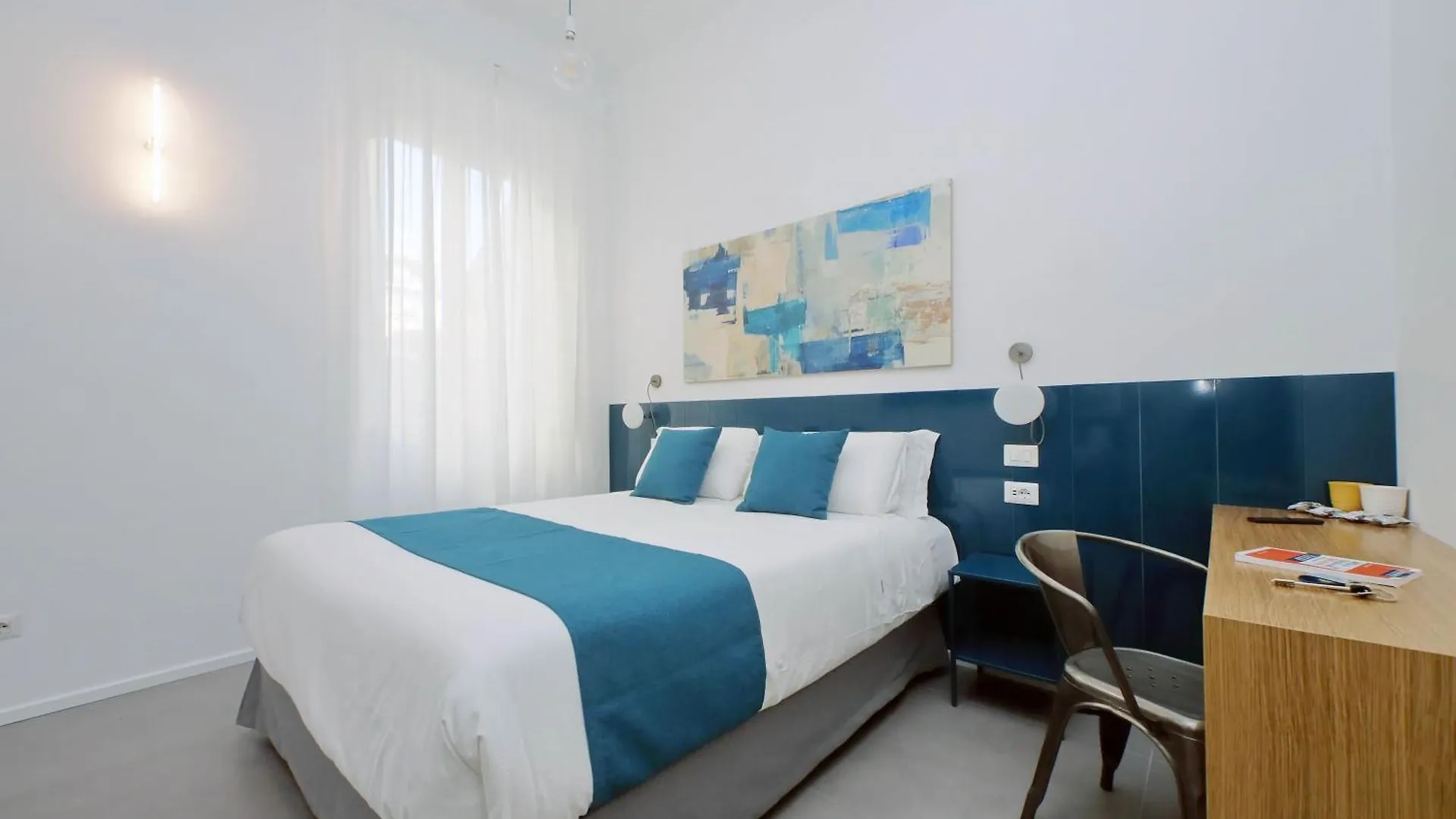 Ych-Montebello - Rooms Roma