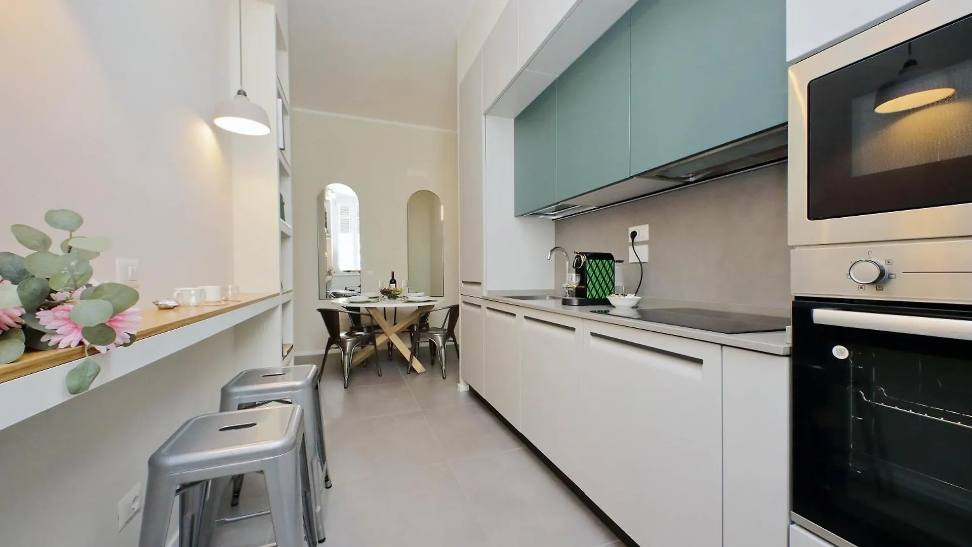 Ych-Montebello - Rooms Roma