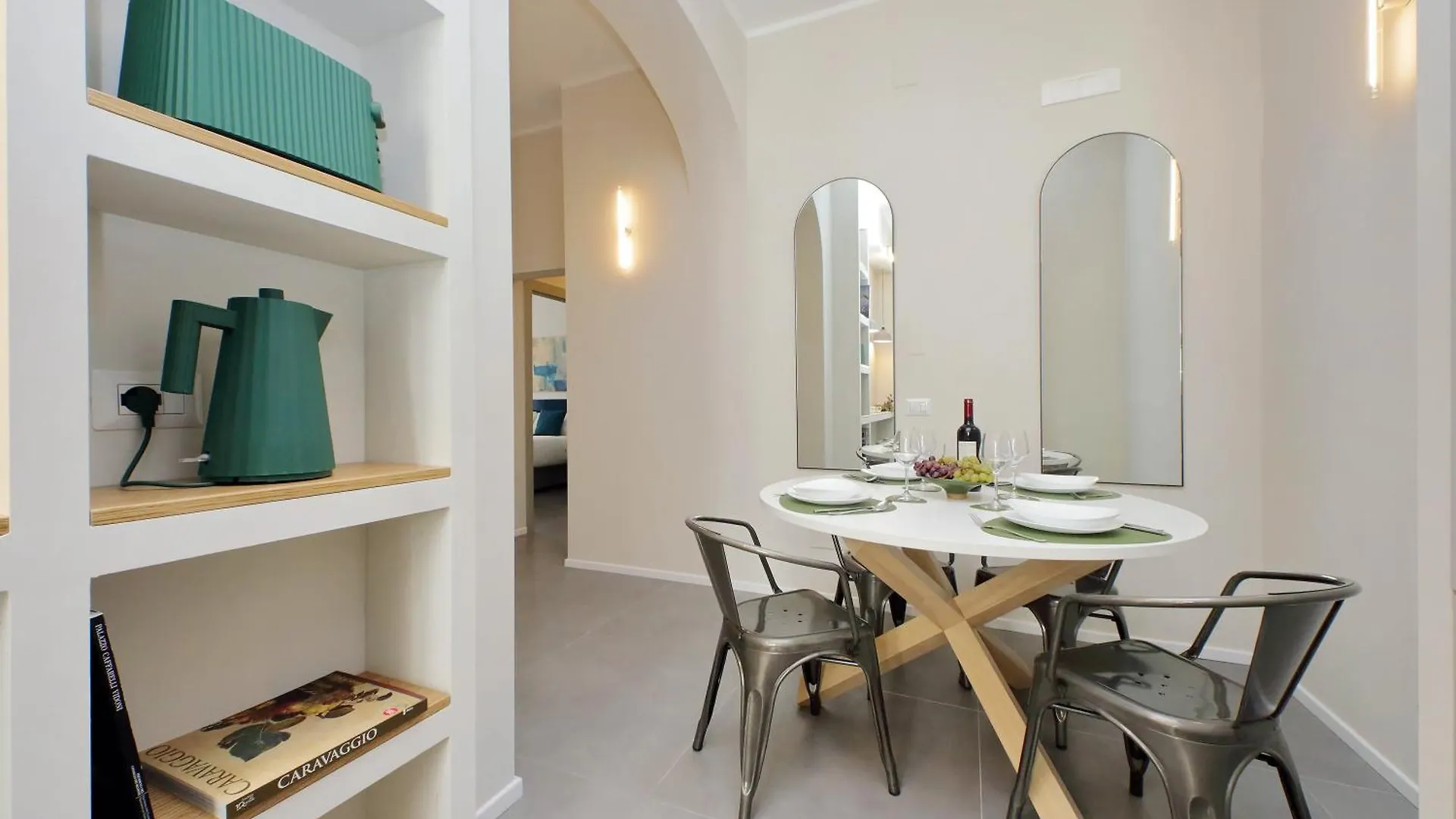 Ych-Montebello - Rooms Roma